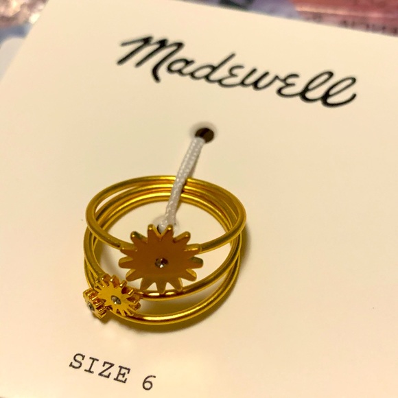 Madewell Jewelry - Madewell My Three Suns Ring Set in Vintage Gold
